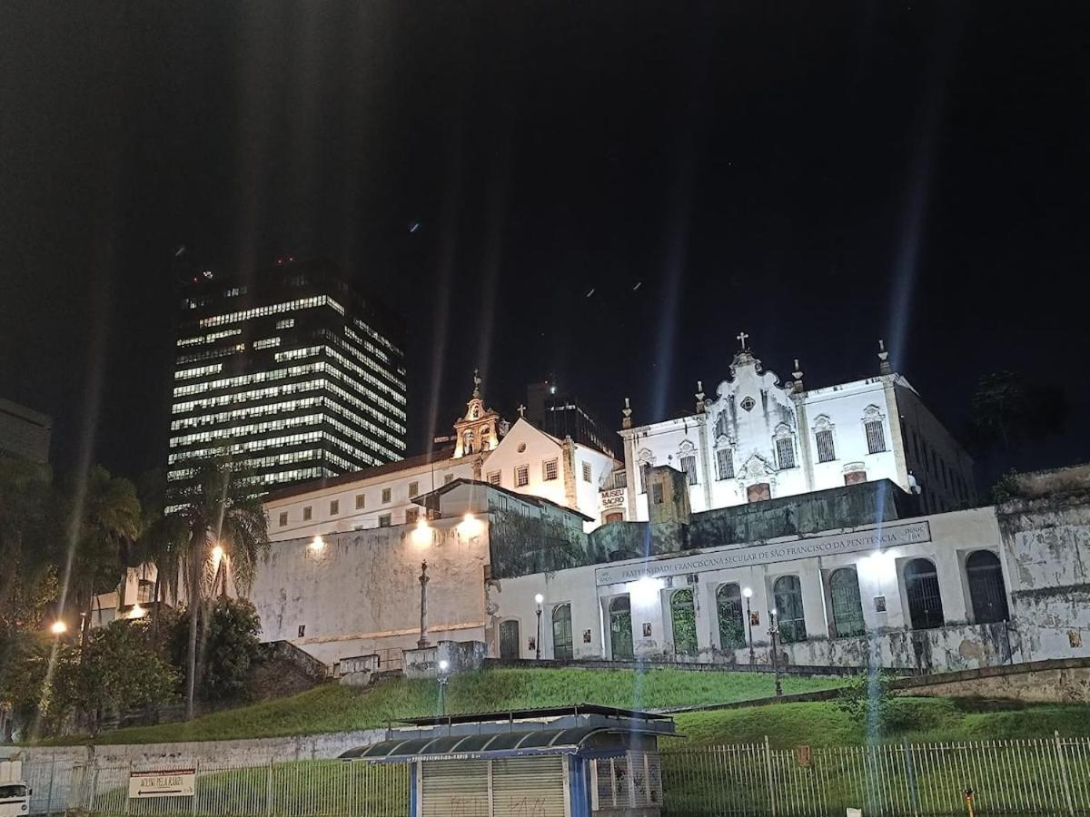 Confortavel 55 M, Metro, Vlt, Consulado, Aeroporto *